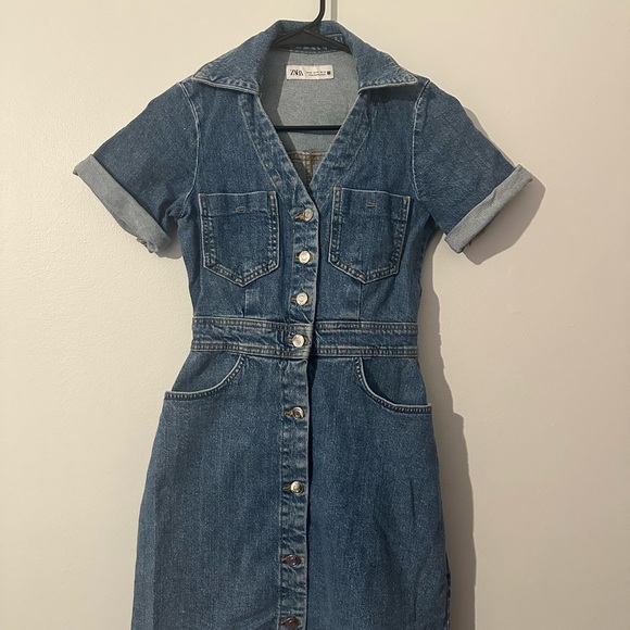 Zara mid blue mini denim dress - Picture 8 of 8